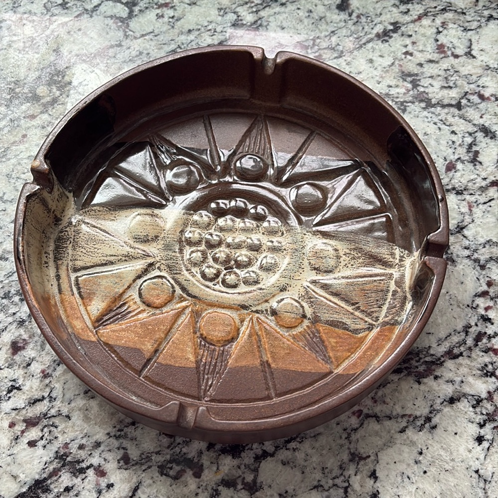 Pottery Craft #401 Glazed Vintage Ash Tray Trinket Dish Brown Cream